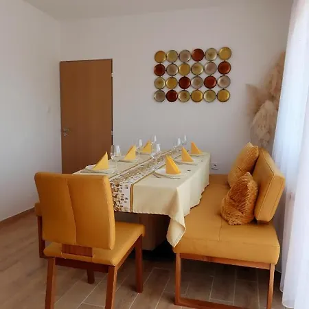 Pensjonat Csanadi Bor- Es Vendeghaz